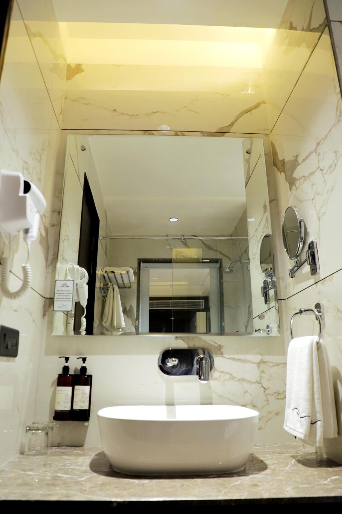 Blusalzz Residence Амритсар Екстериор снимка
